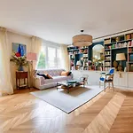 Magnifique Appartement Proche De L\'Arc De Triomphe
